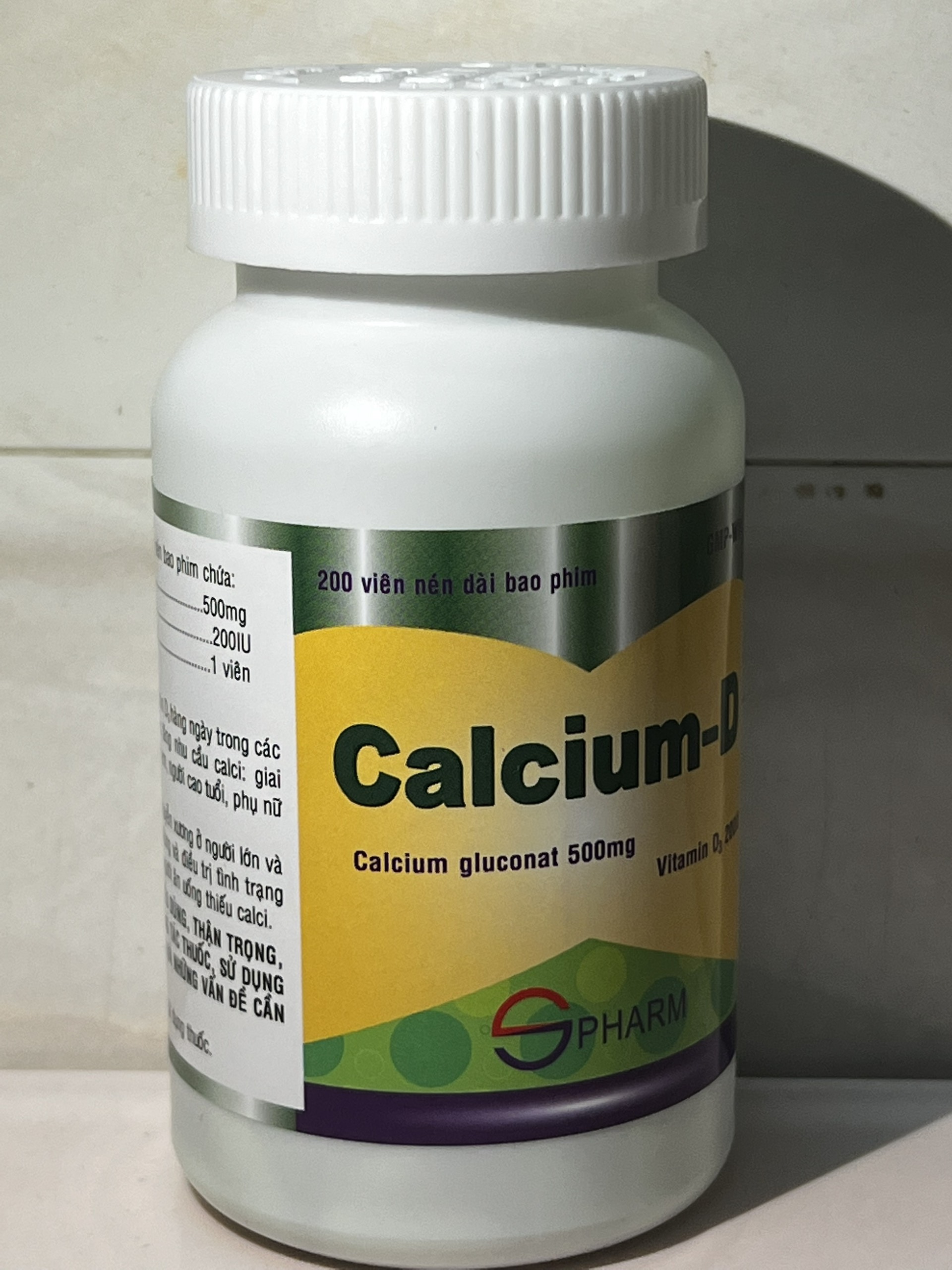 Thuốc Calcium-D – Bổ Sung Calci Và Vitamin D3 Giúp Xương Chắc Khỏe S PHARMA Lọ 200V nang mềm 1 Calcium-D