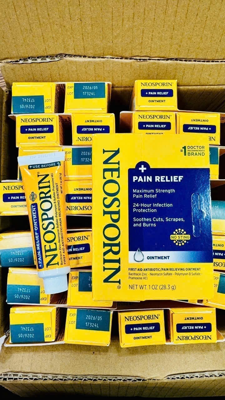 Neosporin Pain Relief Cream 28.3g – Kem kháng khuẩn và giảm đau ngoài da 1 Thuốc mỡ Neosporin Pain Relief Ointment – kháng sinh bôi ngoài da giúp giảm đau, ngừa nhiễm trùng, làm dịu vết thương.